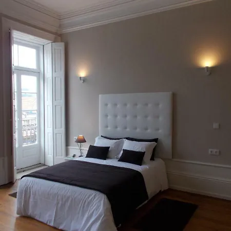 Market Place Apartment *